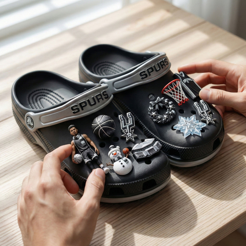 SAS Premium Christmas Clogs NTD