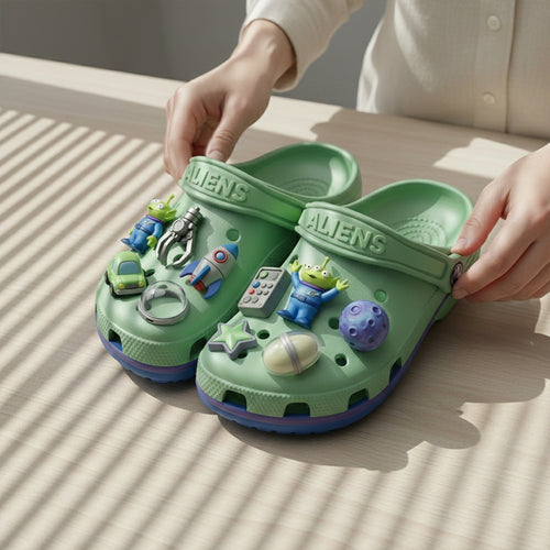 ALIEN PREMIUM CLOGS NTD