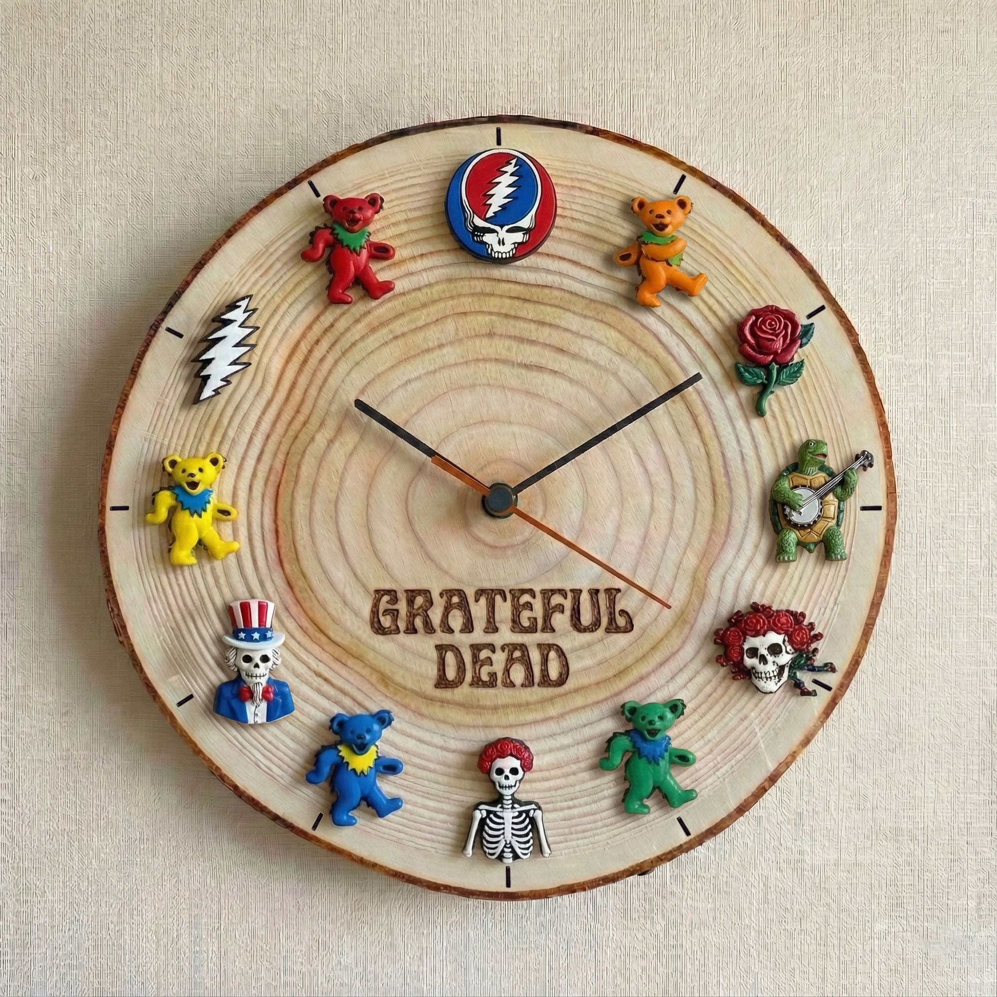 GRFD Wooden Wall Clock HTTT